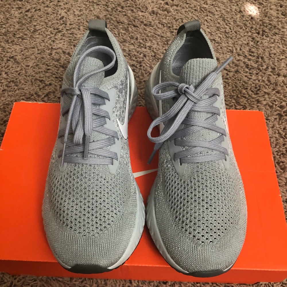 Nike react wolf grey 6.5